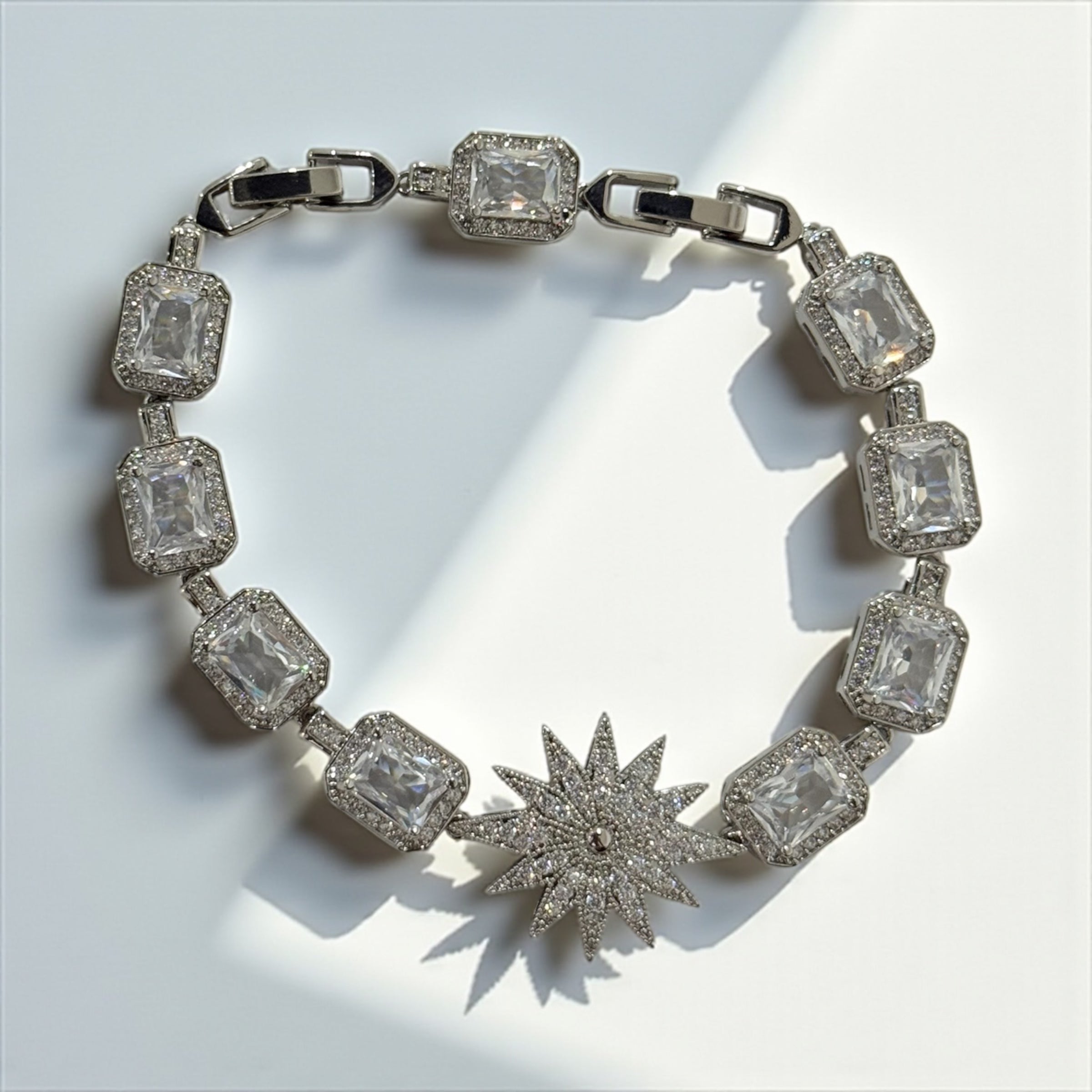 Burst Chandelier Bracelet Nightside